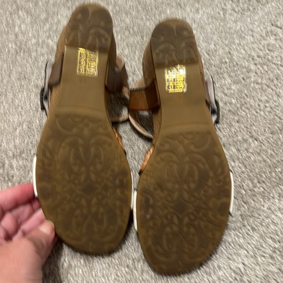 NOT FOR SALE - Picture 3 of 5